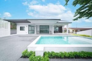 2BEDRROM BAAN POOL VILLA FOR RENT