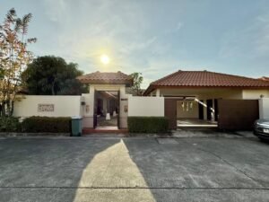 Exquisite Pool Villa House at Baan Balina 2, Huay Yai