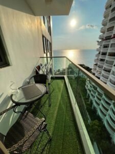 Sea view Condo For Sale at Wongamat Tower