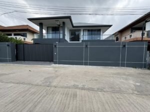 Prime Jomtien Pool Villa – 6 Bedrooms, Only 700m to the Beach