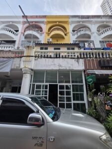 Commercial Building For Sale – Thappraya Road, Jomtien