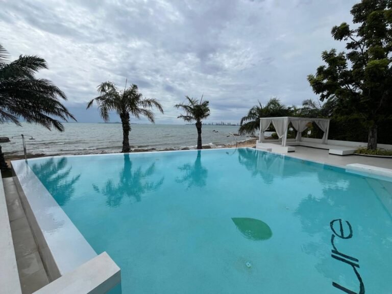 Property 12502 Image 1