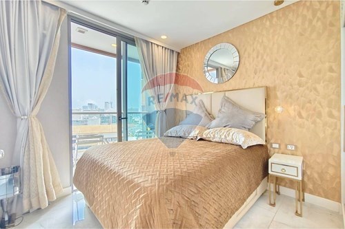 Luxury Sea-View Condo at Copacabana Beach