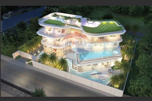 Opulent Jomtien Villa: Luxury Living Awaits