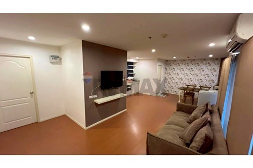 Spacious 2BR Condo with Stunning City Views