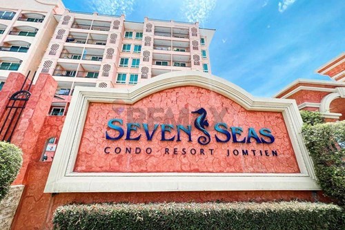 Seven Seas Jomtien — 2-Bedroom Condo with Pool Access